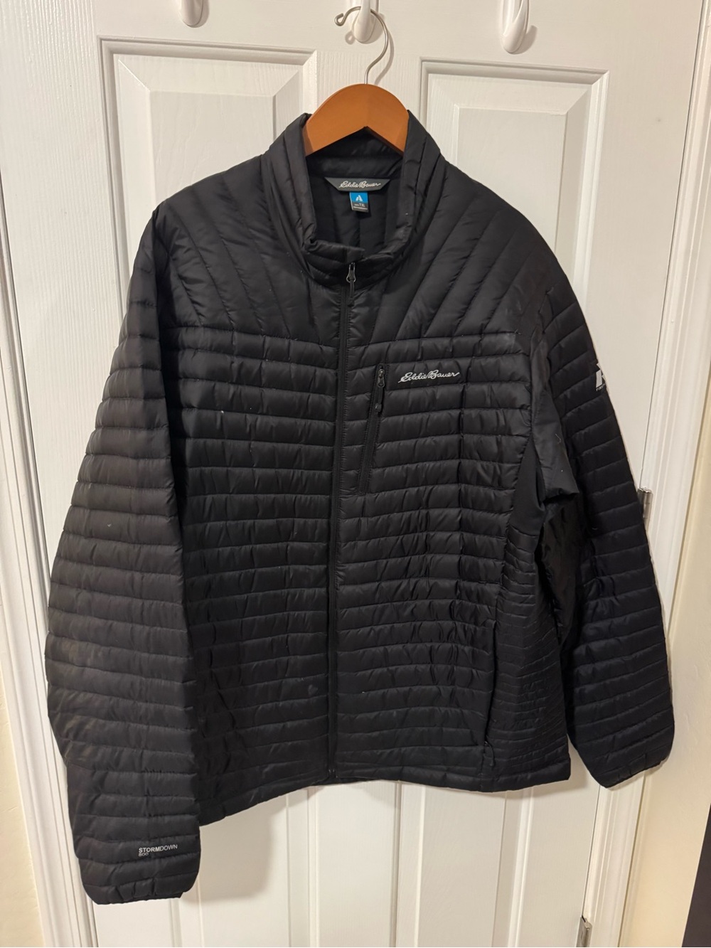 Eddie Bauer Men’s Black Quilted Packable Puffer Jacket